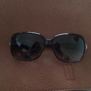 Gucci sunglasses model 791cc with crystals